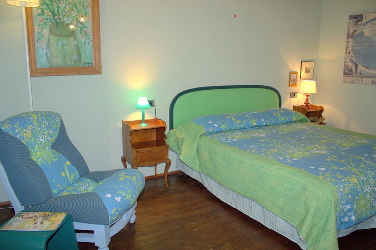 Bedroom 12
