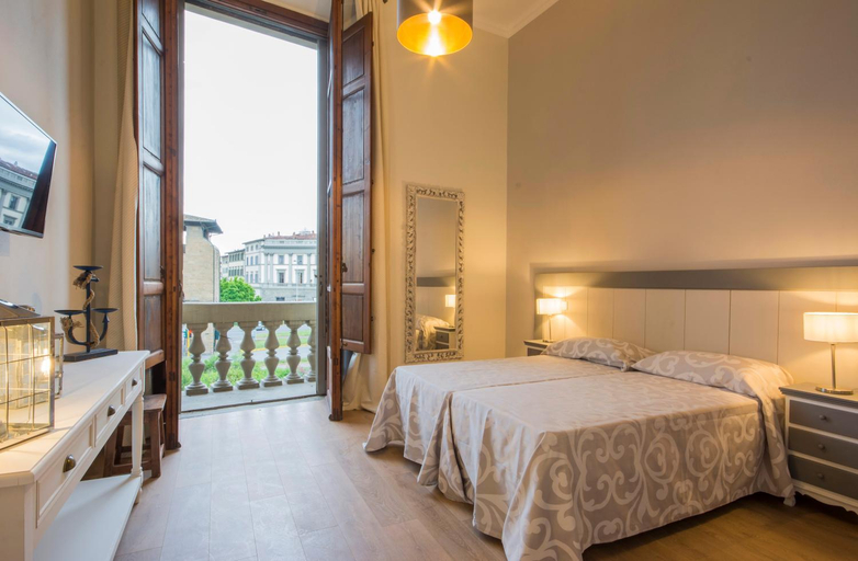 Others 3, Iris Apartments by Mmega, Florence