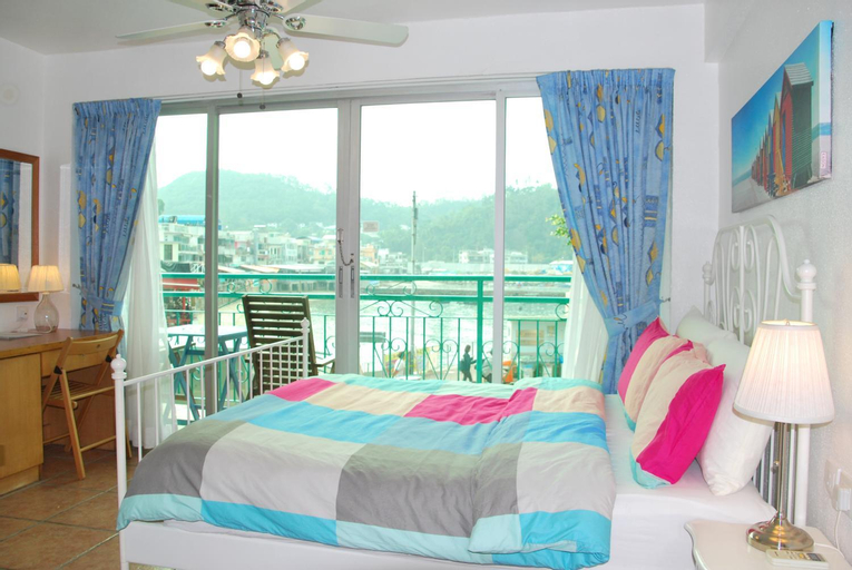 Bedroom 12