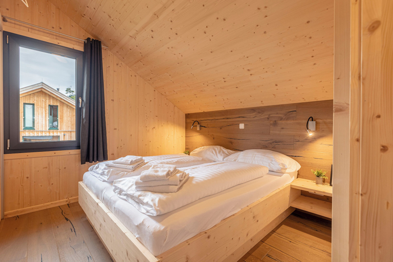Bedroom 4, Almdorf Hohentauern by ALPS RESORTS, Murtal