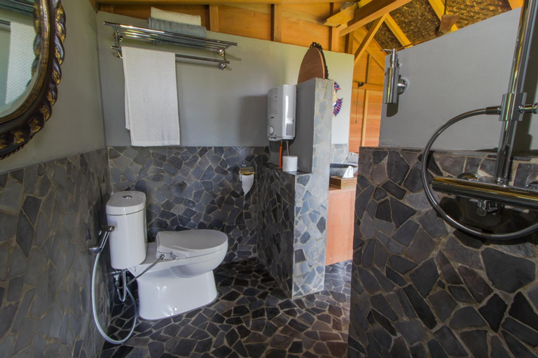 Bathroom 4