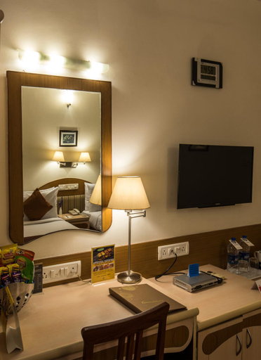 Bedroom 2, Park Central Comfort e-suites, Pune, Pune