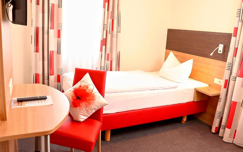 Bedroom 3, Bayerischer Hof, Bodenseekreis