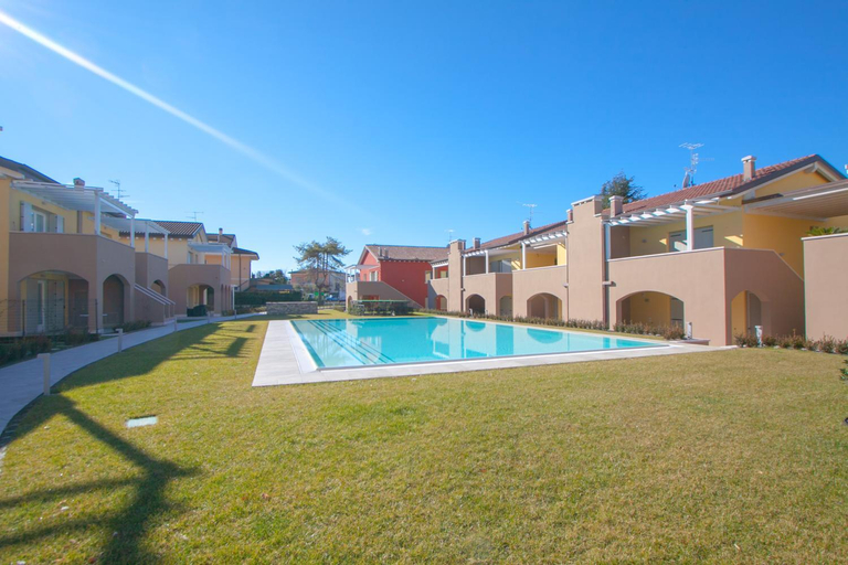 Others 4, Residence Fornaci, Verona