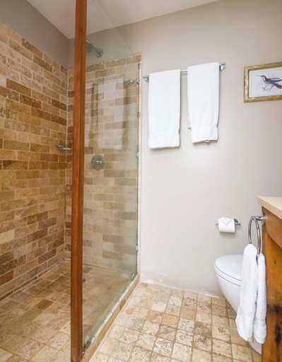 Bathroom, Blue Lagoon Hotel & Marina