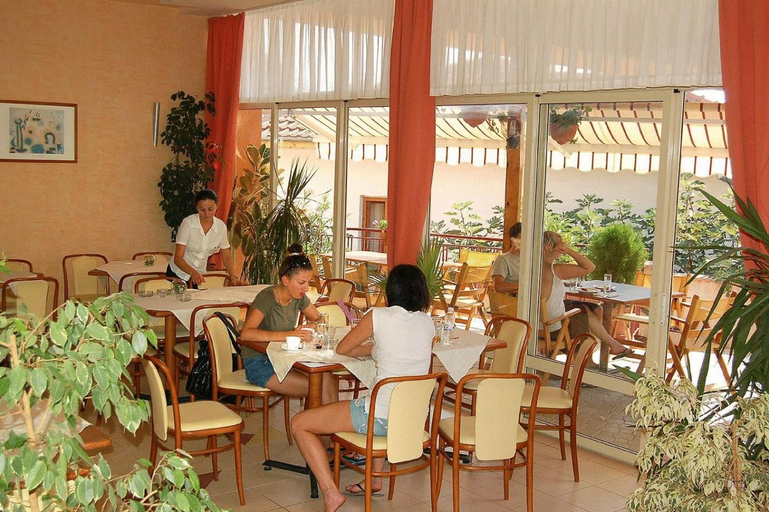 Food & Drinks 1, Семеен Хотел "Sirena", Balchik