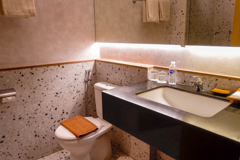 Bathroom 20