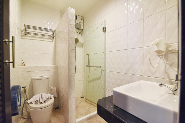 Bathroom 3