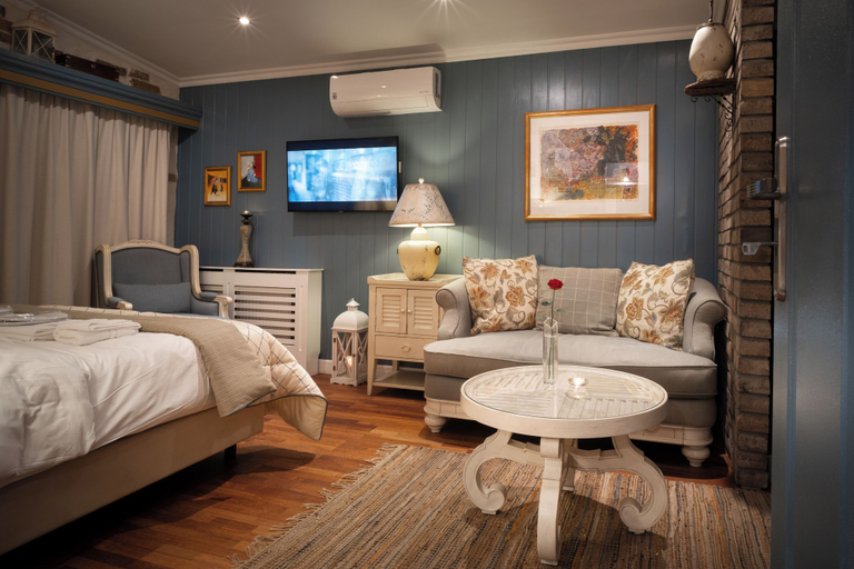 Bedroom 4, Paul's Fantasia Boutique Suites, Szczecin