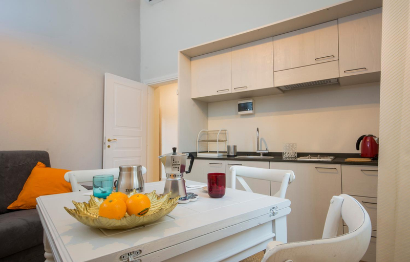 Others 4, Iris Apartments by Mmega, Florence