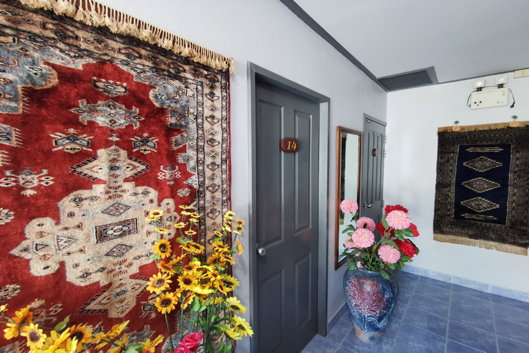 Public Area 3, Samiya Guesthouse by ZUZU, Muang Chon Buri