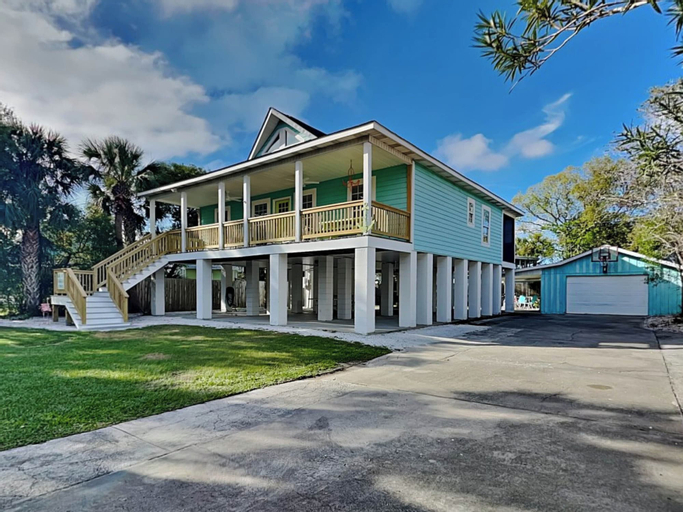 Back River Bungalow, Chatham