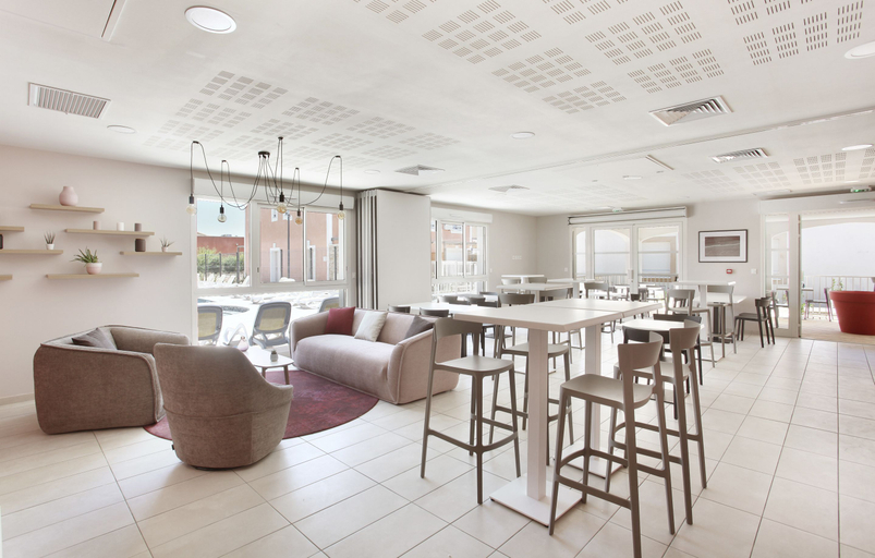 Food & Drinks 2, Residence Odalys Fleur De Sel, Gard