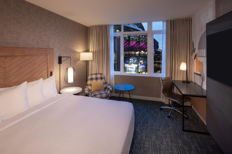 Bedroom 3, Silver Cloud Hotel - Seattle Stadium, Seattle