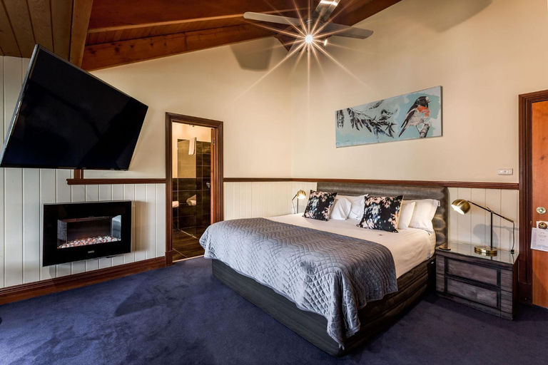 Bedroom 9
