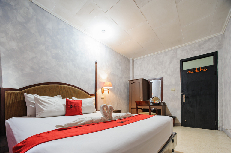 Bedroom 15