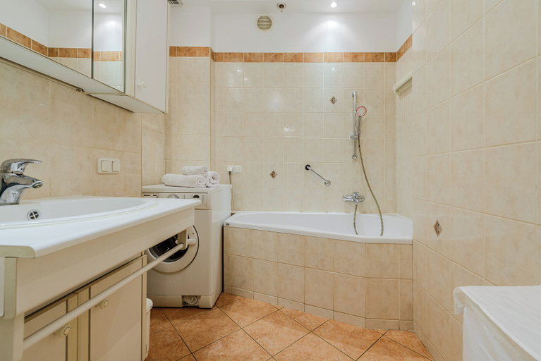 Bathroom 4, ShortStayPoland Szara B170, Warsaw