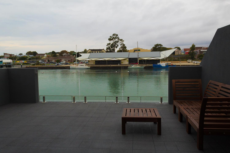 Sport & Beauty, Ulverstone Waterfront Apartments, Central Coast - Pt A