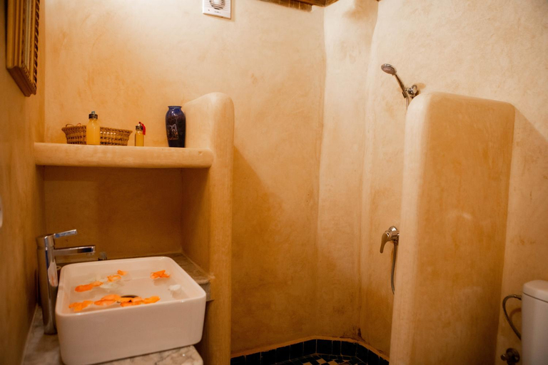 Bathroom 3, Dar Settash, Fès