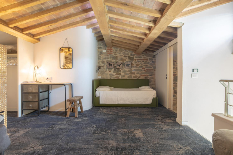 Bedroom 16