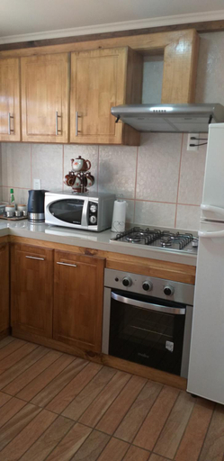 Kitchen 5, Cabanas Cerro Zapata, Última Esperanza