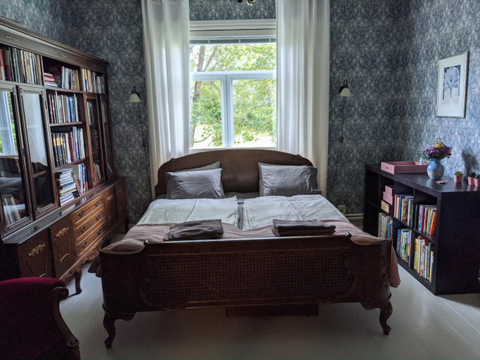 Bedroom 2, Narvan Maatilamajoitus Helenan Kanat ja Kammarit, Pirkanmaa