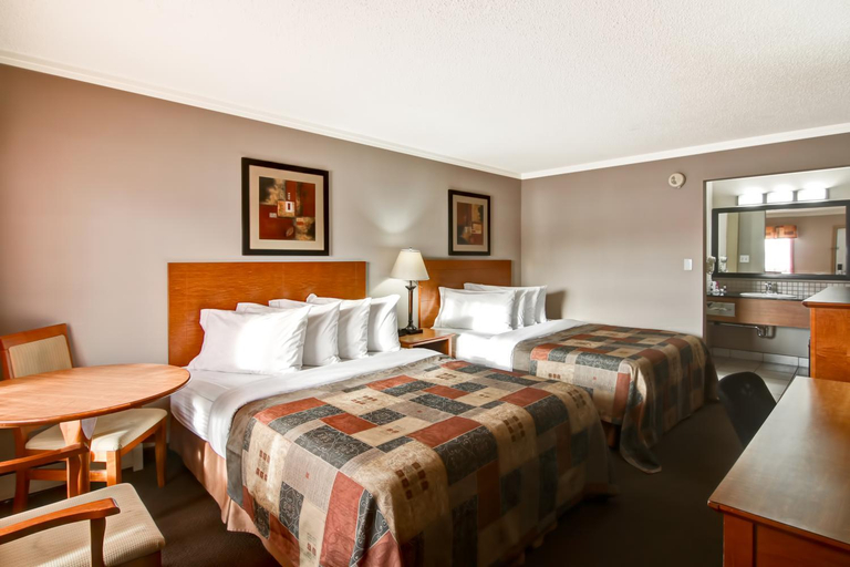 Bedroom 3, Canalta Stettler, Division No. 7
