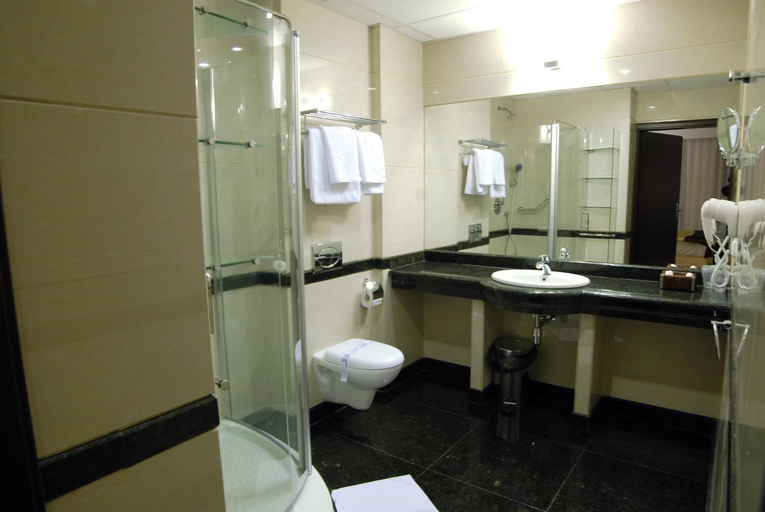 Bathroom 4, Ambasador Centrum, Łódź