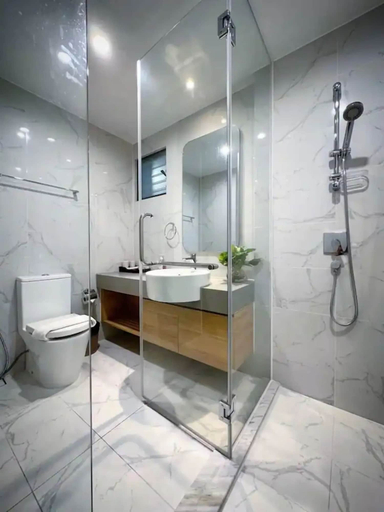 Bedroom 2, D1MENSION Luxury Apartment City Center, District 1