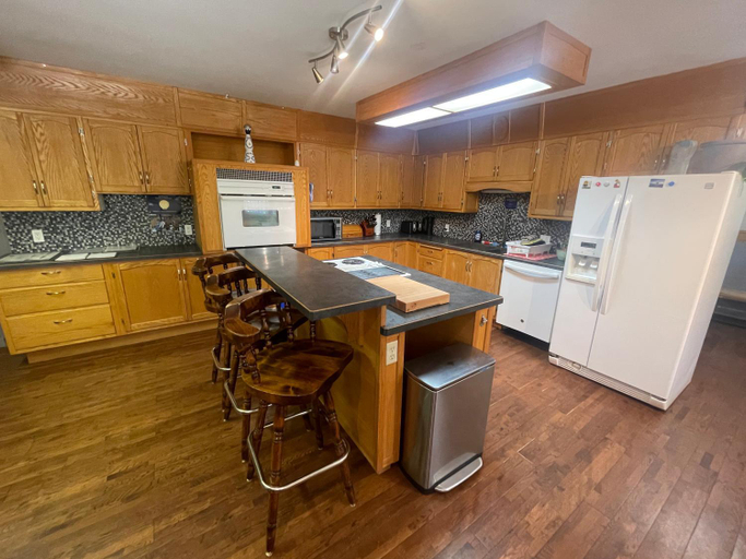 Others 5, Blaeberry Valley Vacation Rentals, Columbia-Shuswap