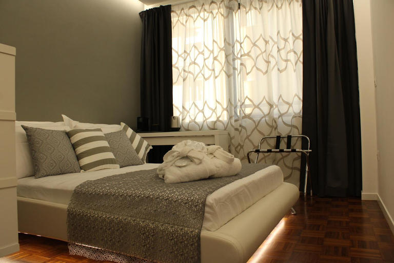 Bedroom 3, Moro 34, Bari