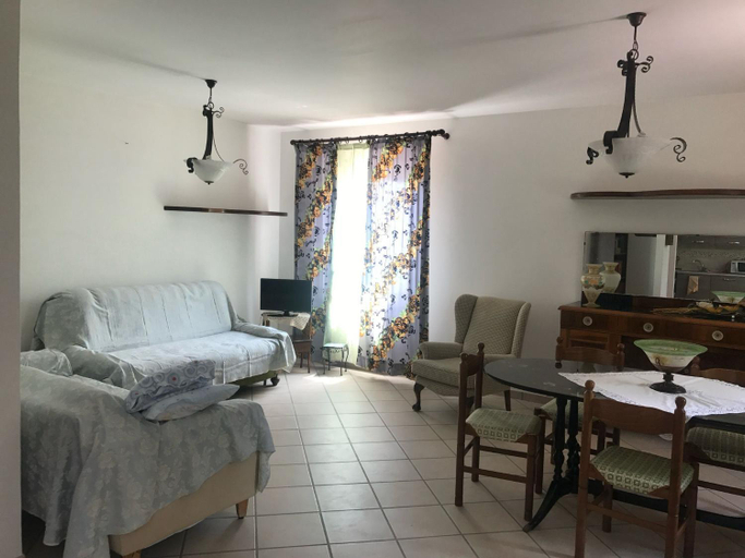Others 2, Residence Amici del Sorriso, Pescara