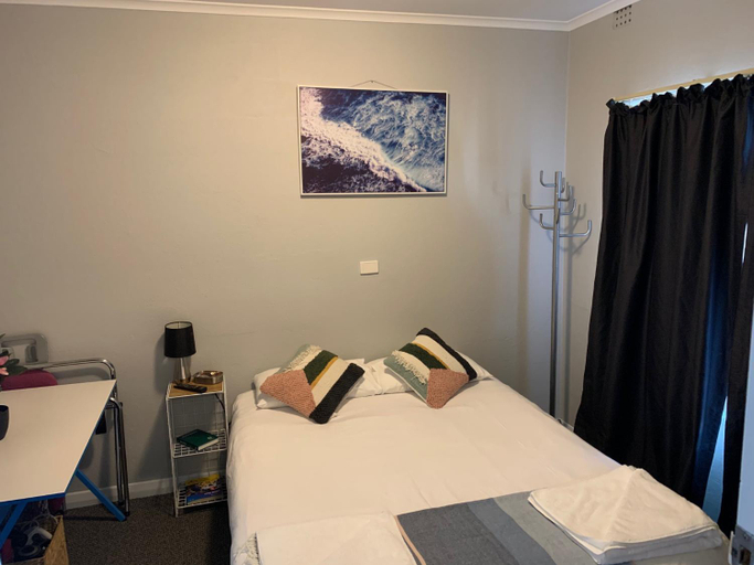 Bedroom 2, Hello Adelaide Motel and Apartments, Adelaide