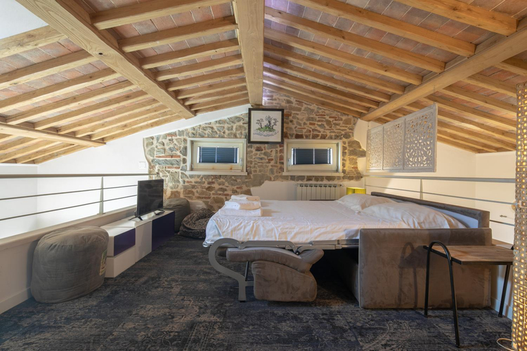 Bedroom 13