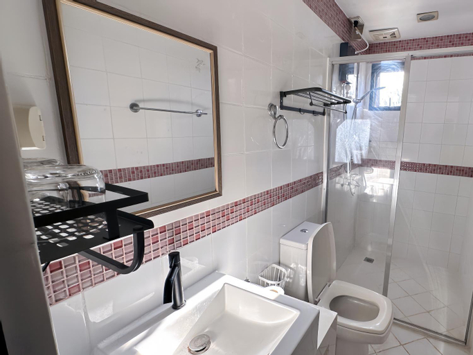 Bedroom 3, Luxury Villa Deluxe Suite For Four, Las Piñas