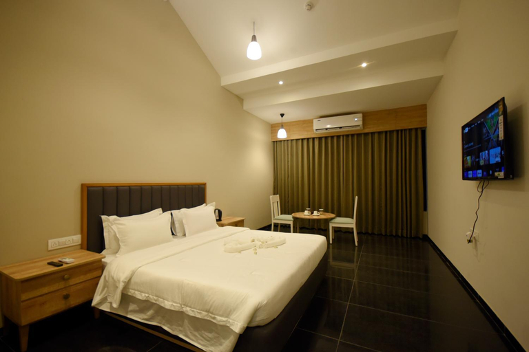 The Daman Club, Daman