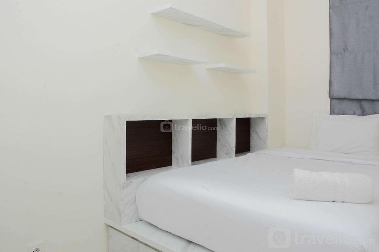 Pleasant 2BR Grand Kamala Lagoon Apt By Travelio, Bekasi