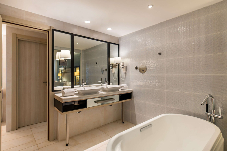 Bathroom 3, RADISSON BLU RESORT SAIDIA BEACH, Berkane Taourirt