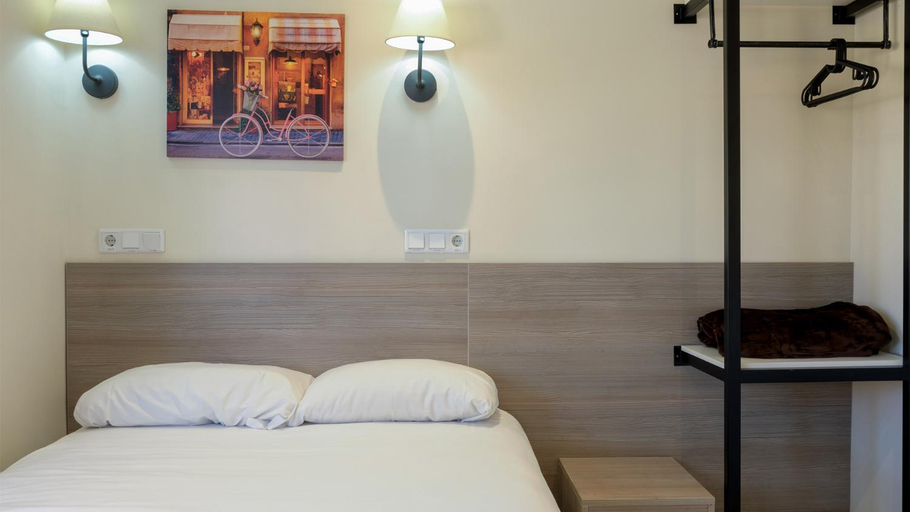 Bedroom 3, Golden Alcala, Madrid