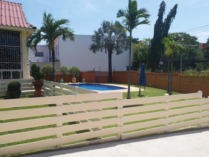 Garden 3, Residence Chez Nous Phuket, Phuket Island