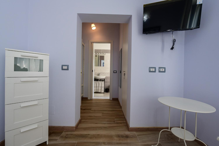 Others 5, PATTY'S GUESTHOUSE, Parma