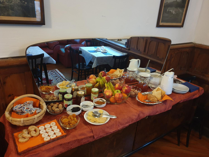Food & Drinks 5, Albergo Trieste - Lorenzago, Belluno