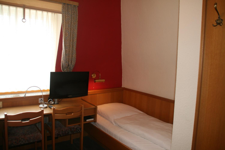 Bedroom 3, Hotel Cafe Lieb, Bamberg