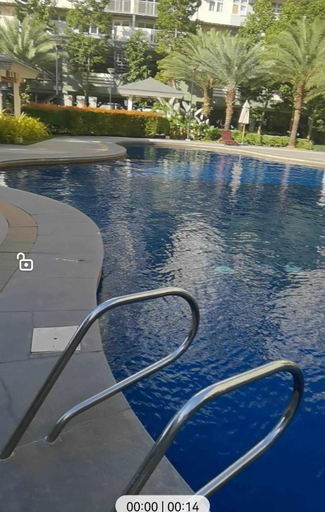 Others 3, Modern 2BR Condo with Fiber Net and Netflix, Davao City