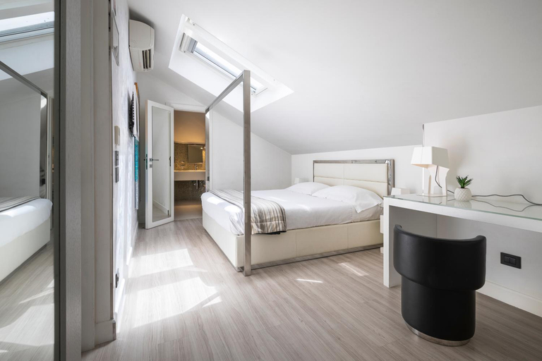 Bedroom 9