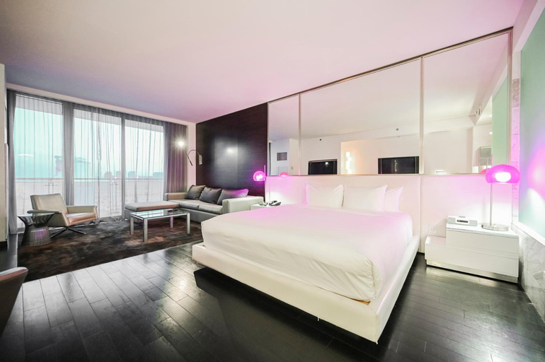 Bedroom 26