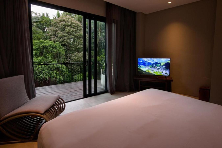 Bedroom 8