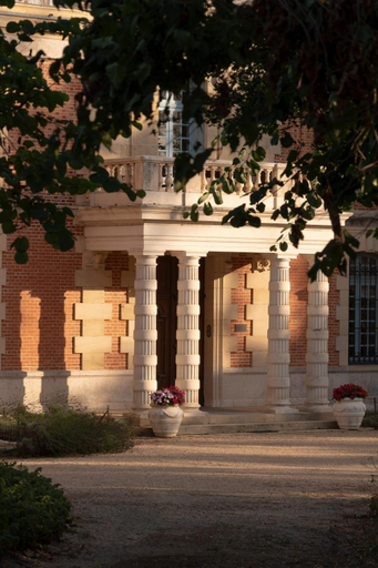 Others 3, Enjoy spring at Chateau de Monbrison, apartment for four guests, Tarn-et-Garonne