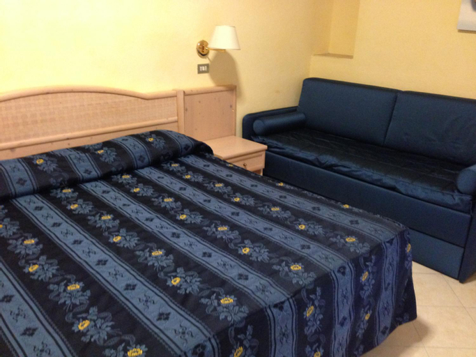 Bedroom 10