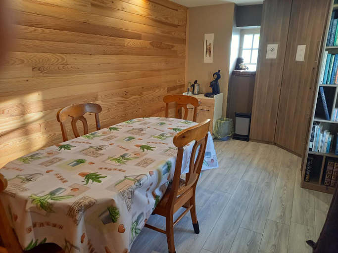 Facilities 5, La fermette - chambres d'hotes dans environnement calme et arbore, Manche